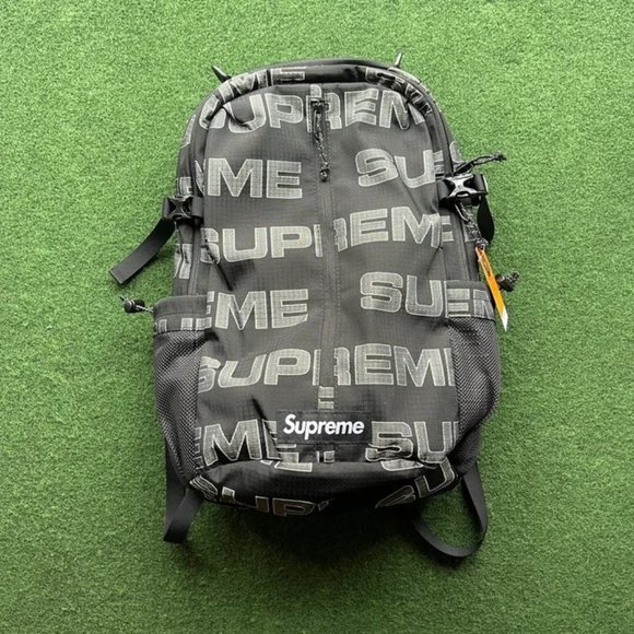 Supreme Backpack FW21 - Picture 1 of 5